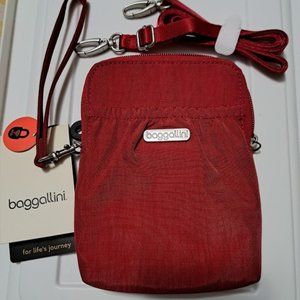 Baggallini RFID Bryant mini pouch